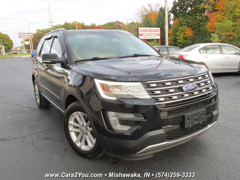 2017 Ford Explorer XLT   - Photo 1 - Mishawaka, IN 46545