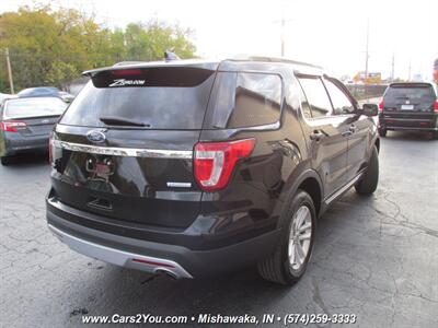 2017 Ford Explorer XLT   - Photo 8 - Mishawaka, IN 46545