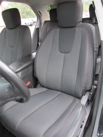 2016 Chevrolet Equinox LT - Photo 11 - Mishawaka, IN 46545