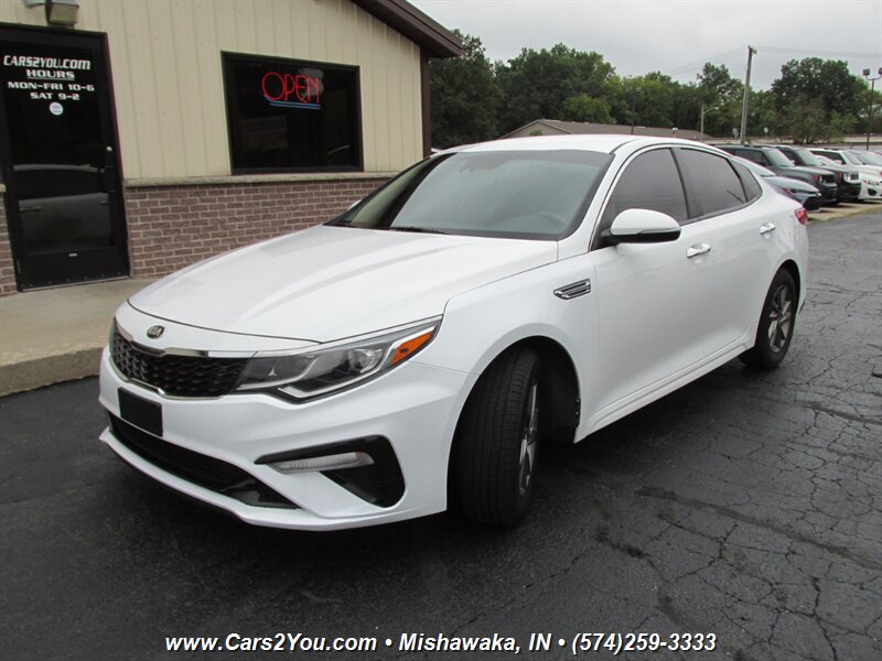 2019 Kia Optima LX - Photo 3 - Mishawaka, IN 46545