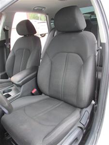 2019 Kia Optima LX - Photo 10 - Mishawaka, IN 46545