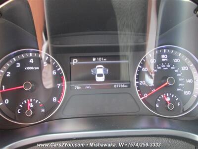 2023 Kia Forte LXS   - Photo 21 - Mishawaka, IN 46545