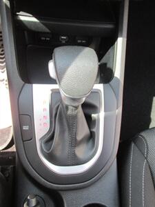 2023 Kia Forte LXS   - Photo 31 - Mishawaka, IN 46545