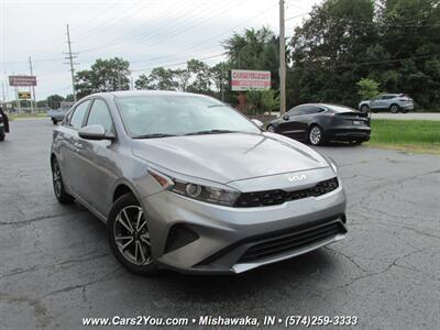 2023 Kia Forte LXS   - Photo 7 - Mishawaka, IN 46545