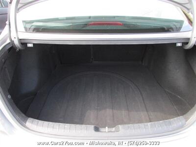 2023 Kia Forte LXS   - Photo 14 - Mishawaka, IN 46545