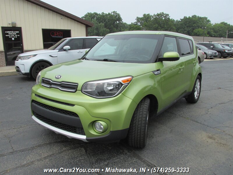 2018 Kia Soul + - Photo 3 - Mishawaka, IN 46545