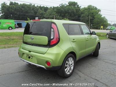 2018 Kia Soul + - Photo 6 - Mishawaka, IN 46545