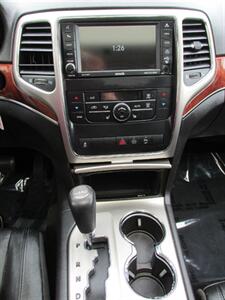 2012 Jeep Grand Cherokee Limited 4x4   - Photo 25 - Mishawaka, IN 46545