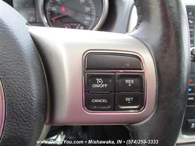 2012 Jeep Grand Cherokee Limited 4x4   - Photo 24 - Mishawaka, IN 46545