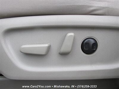 2018 Kia Sedona LX   - Photo 11 - Mishawaka, IN 46545