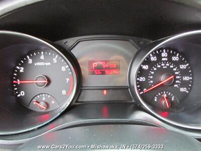 2018 Kia Sedona LX   - Photo 24 - Mishawaka, IN 46545