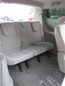 2018 Kia Sedona LX   - Photo 18 - Mishawaka, IN 46545