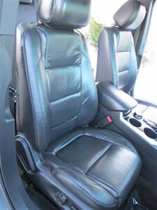 2014 Ford Explorer XLT 4x4   - Photo 19 - Mishawaka, IN 46545