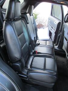 2014 Ford Explorer XLT 4x4   - Photo 16 - Mishawaka, IN 46545