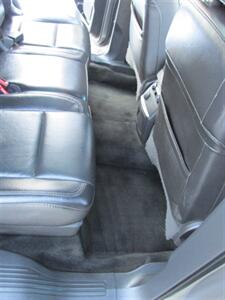 2014 Ford Explorer XLT 4x4   - Photo 17 - Mishawaka, IN 46545