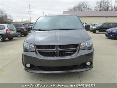 2016 Dodge Grand Caravan R/T   - Photo 2 - Mishawaka, IN 46545