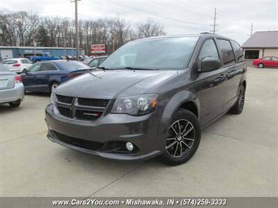 2016 Dodge Grand Caravan R/T   - Photo 3 - Mishawaka, IN 46545