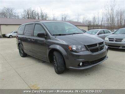 2016 Dodge Grand Caravan R/T   - Photo 7 - Mishawaka, IN 46545