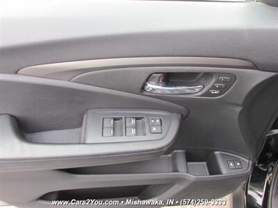 2019 Honda Pilot EX-L AWD - Photo 9 - Mishawaka, IN 46545