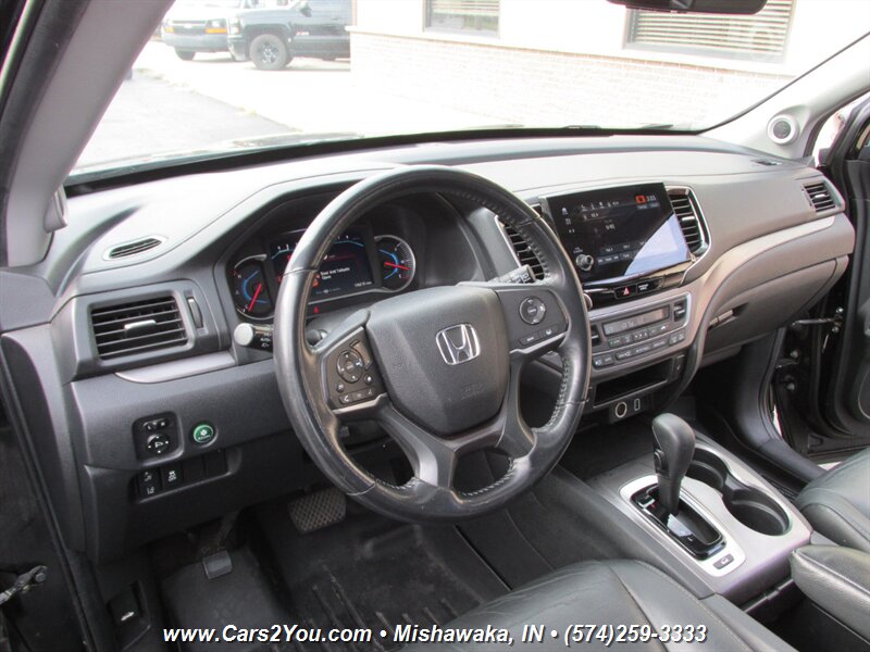 2019 Honda Pilot EX-L AWD - Photo 11 - Mishawaka, IN 46545