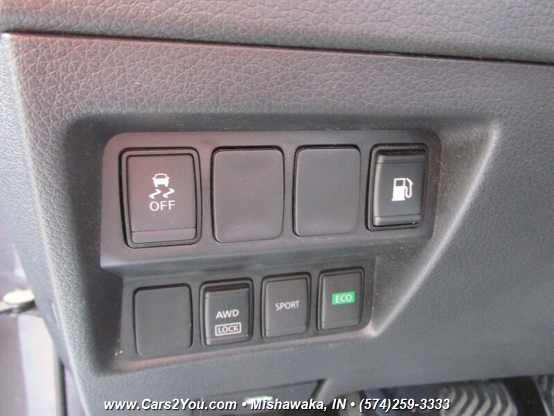 2018 Nissan Rogue 4x4 - Photo 21 - Mishawaka, IN 46545