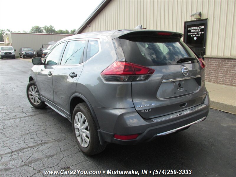 2018 Nissan Rogue 4x4 - Photo 5 - Mishawaka, IN 46545