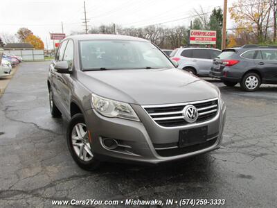 2011 Volkswagen Tiguan S   - Photo 7 - Mishawaka, IN 46545