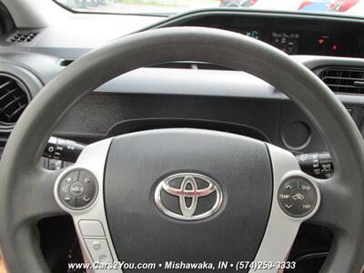 2012 Toyota Prius c Hybrid Electric   - Photo 18 - Mishawaka, IN 46545