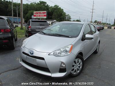 2012 Toyota Prius c Hybrid Electric   - Photo 6 - Mishawaka, IN 46545