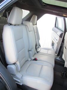 2013 Ford Explorer XLT 4x4 - Photo 19 - Mishawaka, IN 46545
