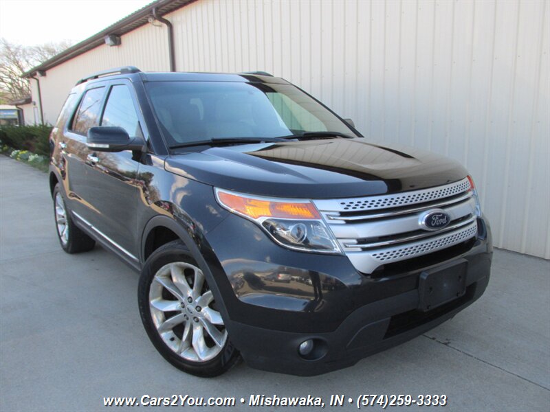 2013 Ford Explorer XLT 4x4   - Photo 1 - Mishawaka, IN 46545