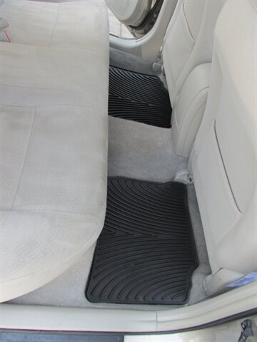 2007 Toyota Prius Hybrid Electric - Photo 12 - Mishawaka, IN 46545