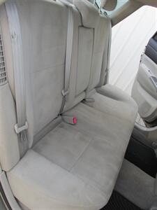 2007 Toyota Prius Hybrid Electric - Photo 11 - Mishawaka, IN 46545