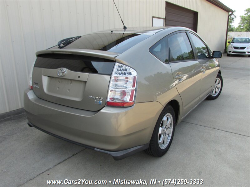 2007 Toyota Prius Hybrid Electric - Photo 3 - Mishawaka, IN 46545