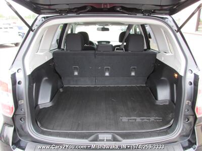 2014 Subaru Forester 2.5i Premium AWD   - Photo 16 - Mishawaka, IN 46545