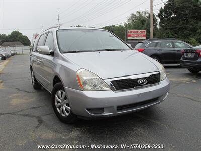 2011 Kia Sedona LX Convenience   - Photo 1 - Mishawaka, IN 46545