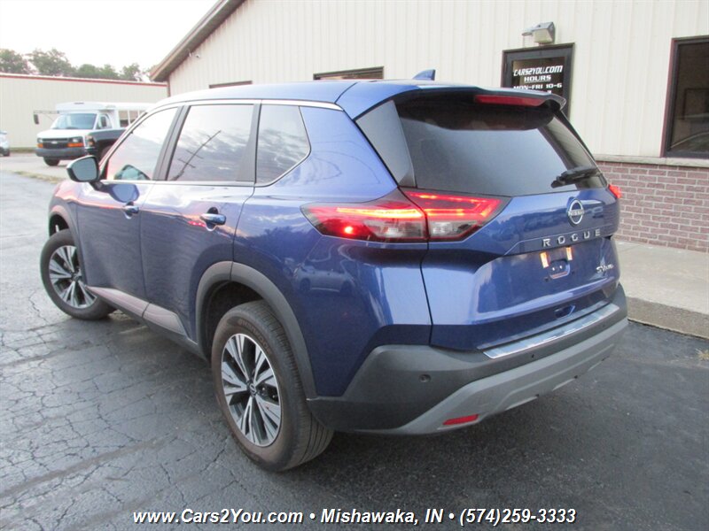2023 Nissan Rogue SV AWD - Photo 3 - Mishawaka, IN 46545