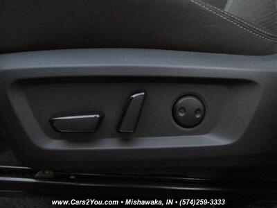 2023 Nissan Rogue SV AWD - Photo 10 - Mishawaka, IN 46545