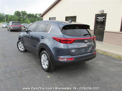 2017 Kia Sportage 4x4   - Photo 4 - Mishawaka, IN 46545