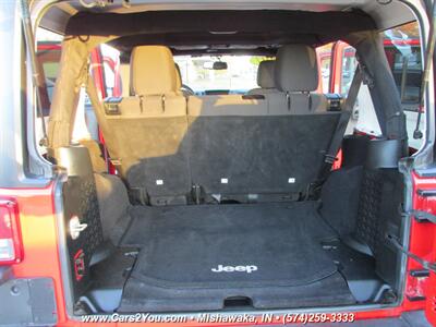 2017 Jeep Wrangler Unlimited Sport 4x4 - Photo 12 - Mishawaka, IN 46545