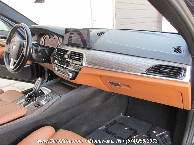 2017 BMW 530i xDrive - Photo 25 - Mishawaka, IN 46545