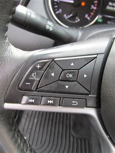 2017 Nissan Rogue SV - Photo 24 - Mishawaka, IN 46545