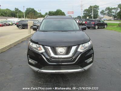 2017 Nissan Rogue SV - Photo 2 - Mishawaka, IN 46545