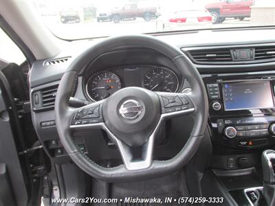 2017 Nissan Rogue SV - Photo 22 - Mishawaka, IN 46545