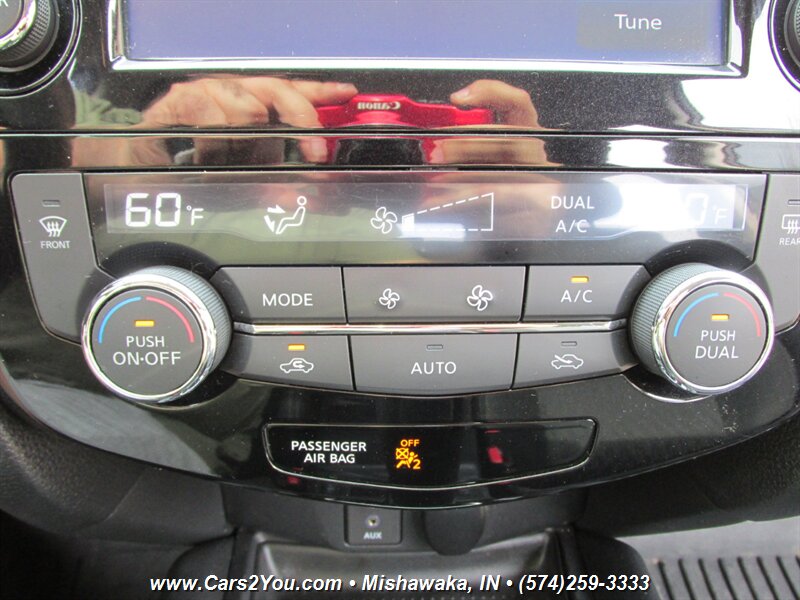 2017 Nissan Rogue SV - Photo 30 - Mishawaka, IN 46545