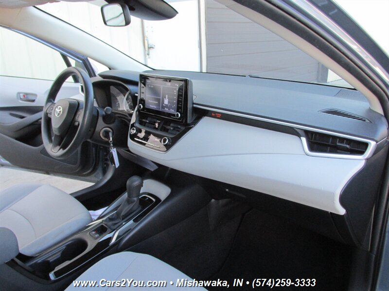 2022 Toyota Corolla LE - Photo 17 - Mishawaka, IN 46545