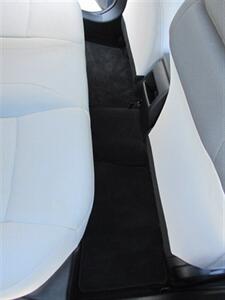 2022 Toyota Corolla LE - Photo 15 - Mishawaka, IN 46545