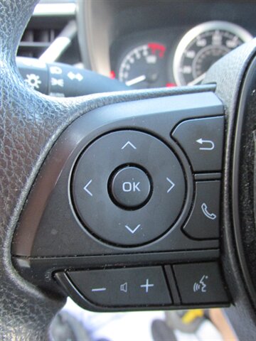2022 Toyota Corolla LE - Photo 20 - Mishawaka, IN 46545