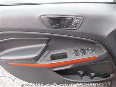 2018 Ford EcoSport SES AWD   - Photo 11 - Mishawaka, IN 46545