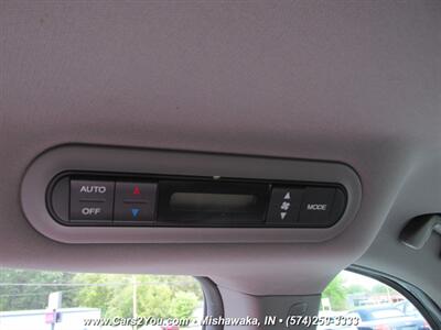 2010 Honda Odyssey Touring   - Photo 16 - Mishawaka, IN 46545